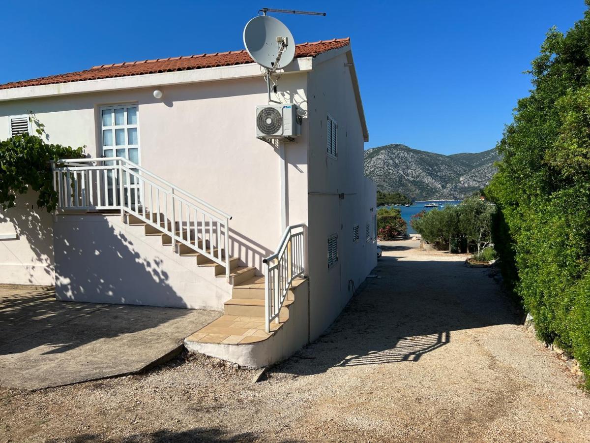 Apartmani Tonko Račišće المظهر الخارجي الصورة