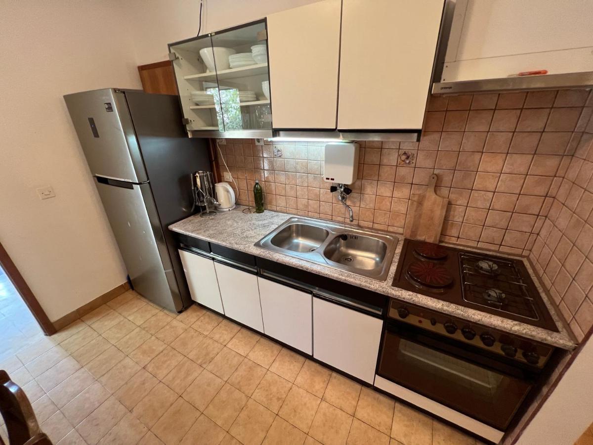 Apartmani Tonko Račišće المظهر الخارجي الصورة
