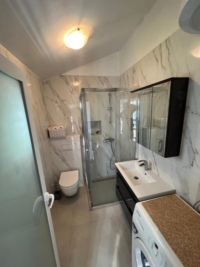 Apartmani Tonko Račišće المظهر الخارجي الصورة